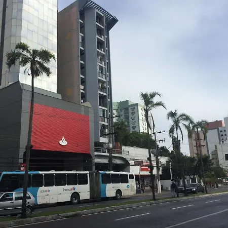Quarto E Sala Localizacao Otima Na Opiniao De 100% Dos Hospedes Vitória Exterior photo