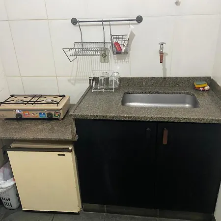Quarto E Sala Localizacao Otima Na Opiniao De 100% Dos Hospedes Vitória Exterior photo