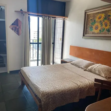 Quarto E Sala Localizacao Otima Na Opiniao De 100% Dos Hospedes Vitória Exterior photo
