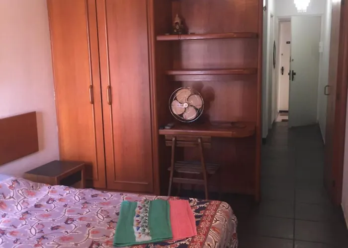 Quarto E Sala Localizacao Otima Na Opiniao De 100% Dos Hospedes